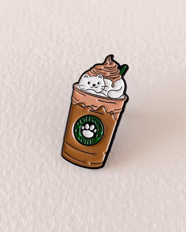 Pin's Catpuccino creamy