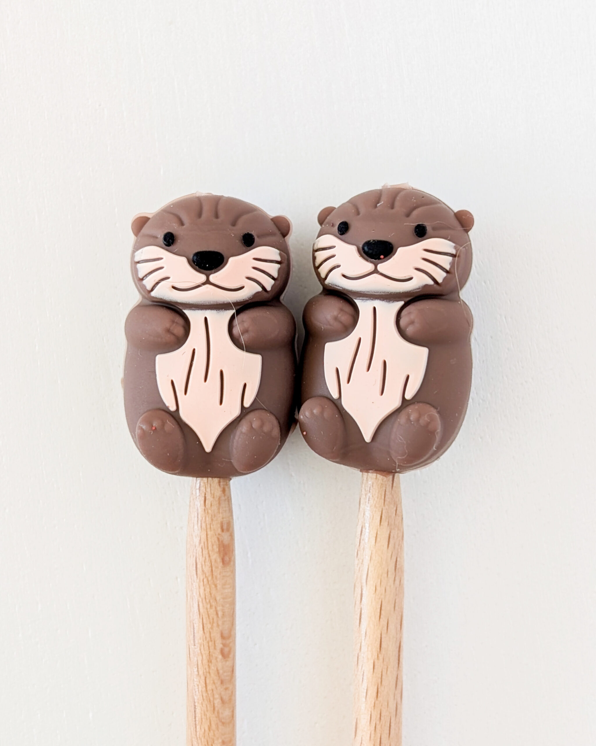 Protèges aiguilles en silicone, Lot Adorables loutres