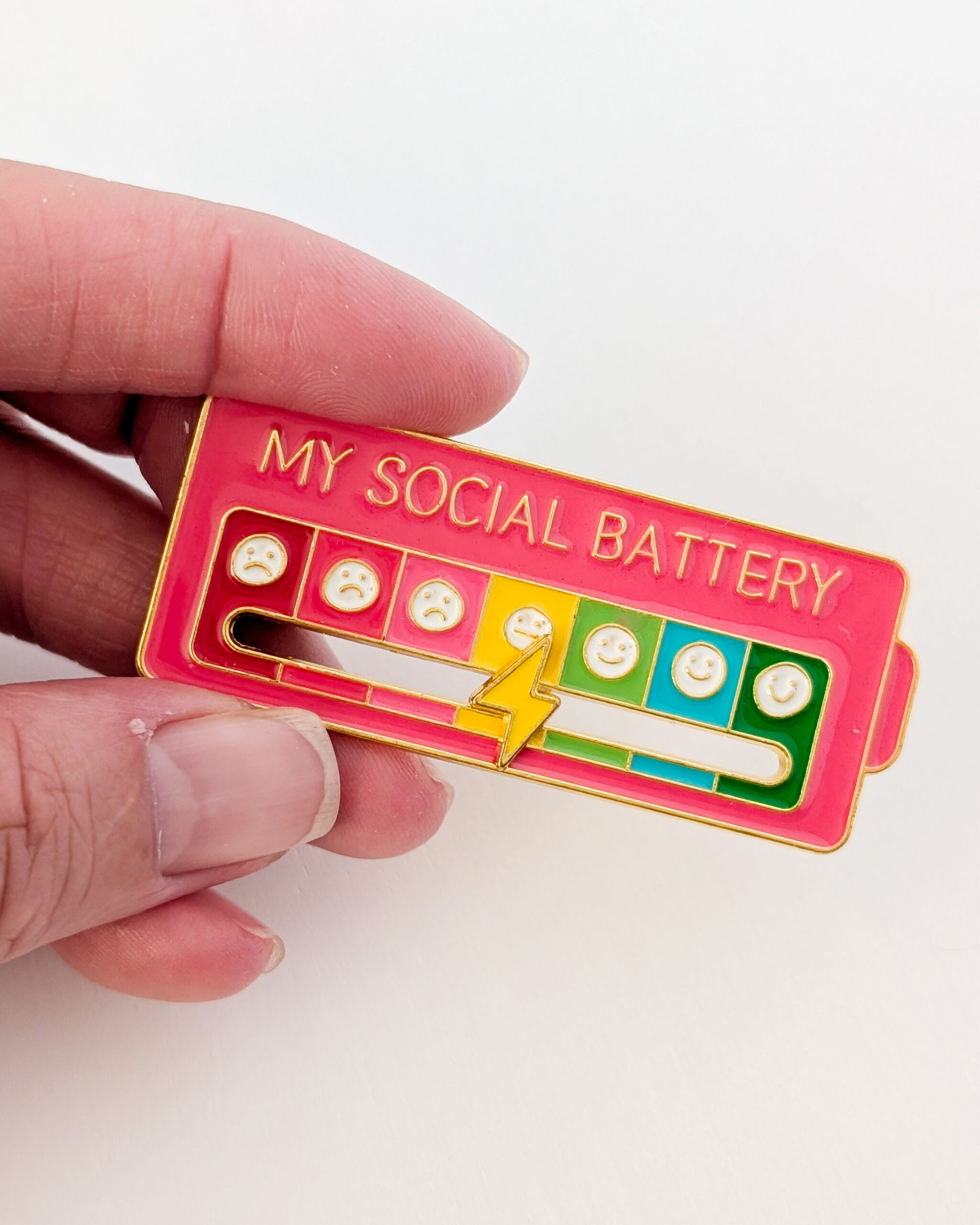 Broche My Social battery